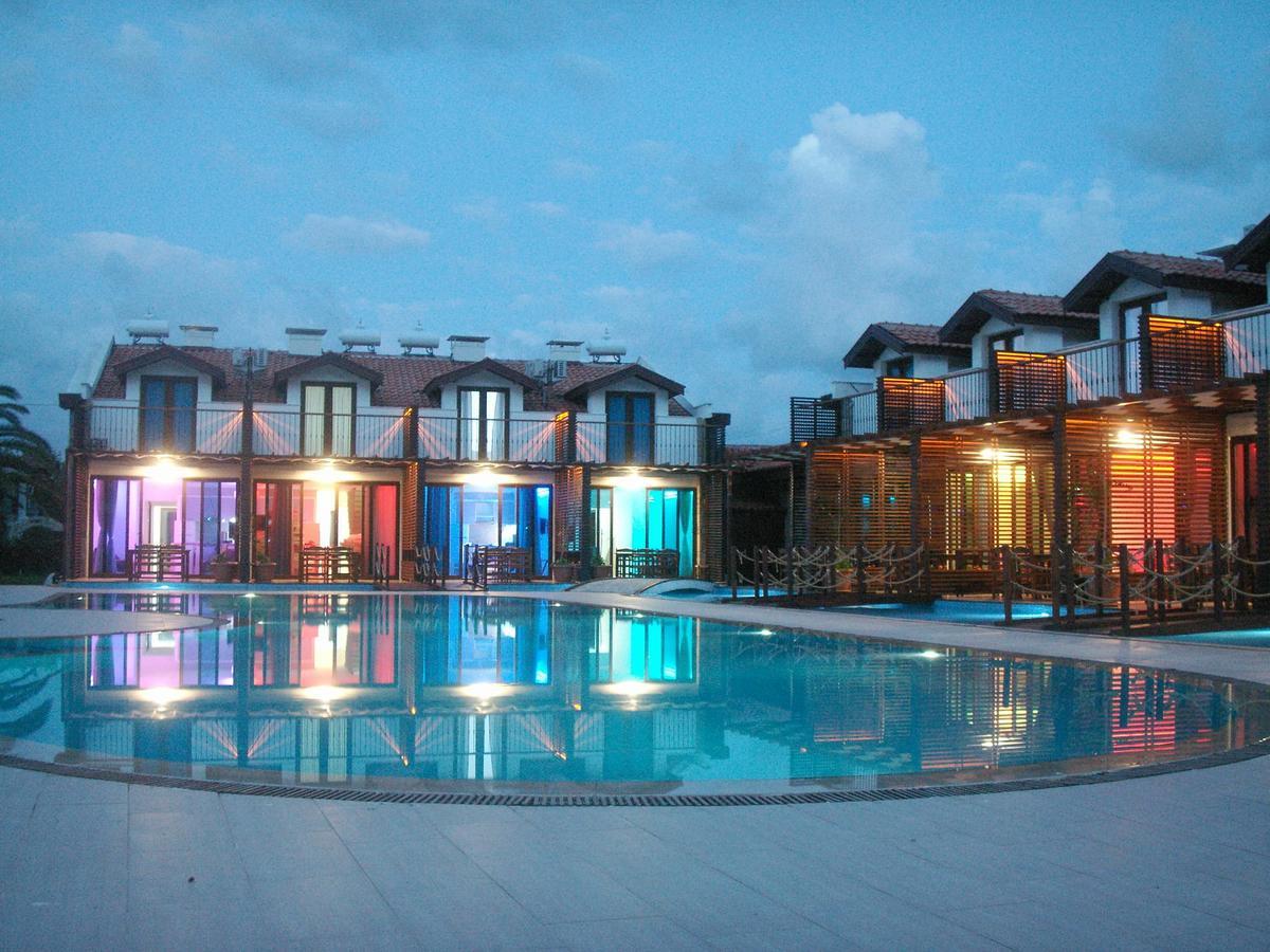 Aydos Suites ดาลยัน ภายนอก รูปภาพ